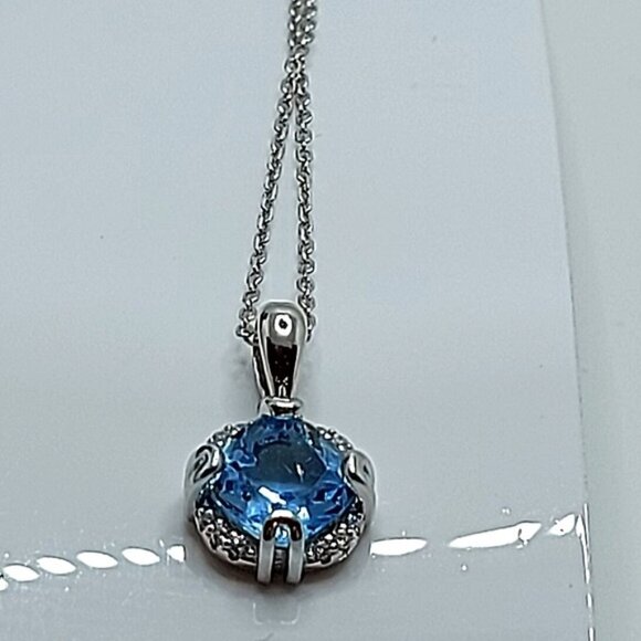 Natural Cushion‎ Sky Blue Topaz 8mm & Cz 925 Sterling Silver Necklace 17" - Picture 5 of 11
